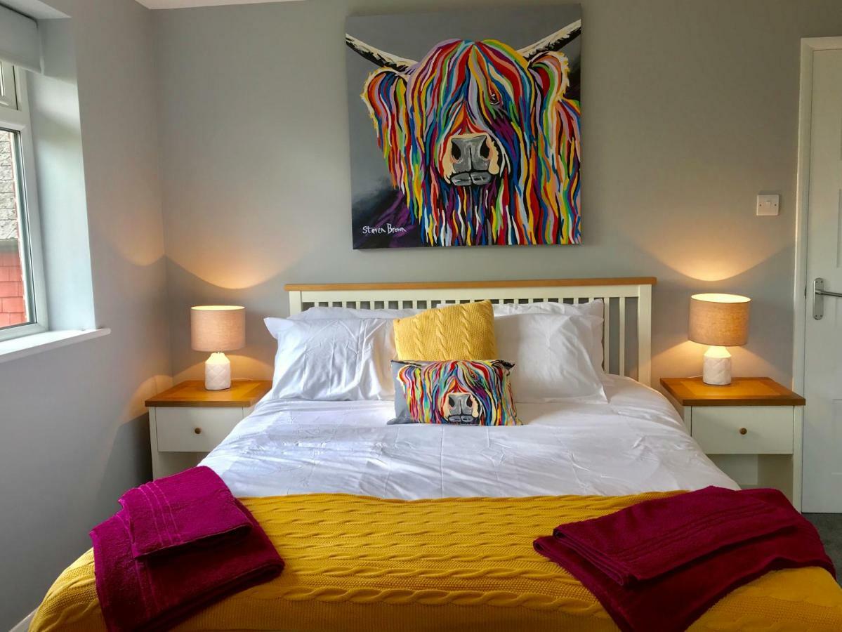 Hunters Lodge Exeter, Free Parking, Country Views, Great Wi-Fi, Large Garden Poltimore Zewnętrze zdjęcie